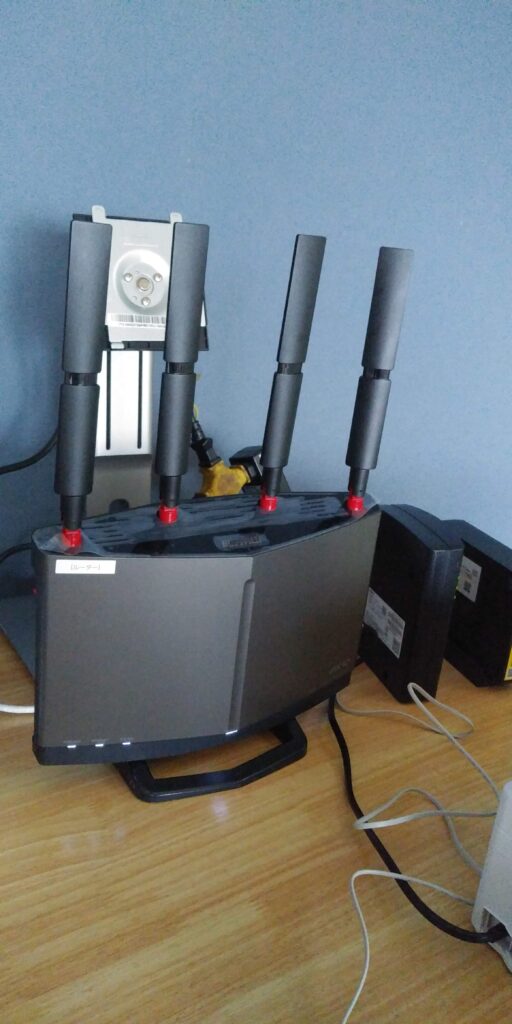 WiFiルータ